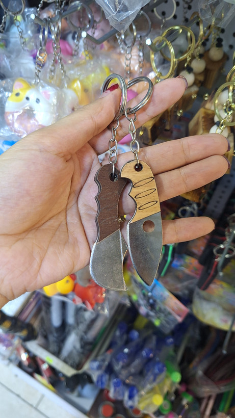 جا کلیدی فلزی طرح چاقو